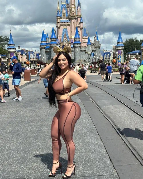 ashley carolina