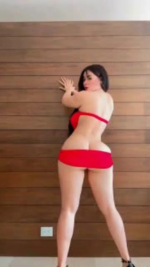 Ashley Carolina