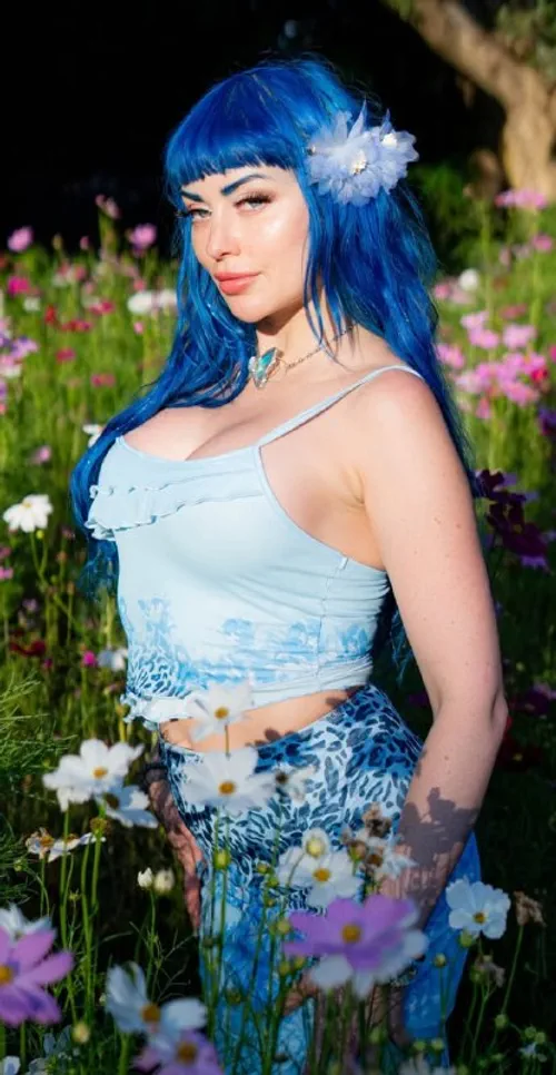 Jewelz Blu